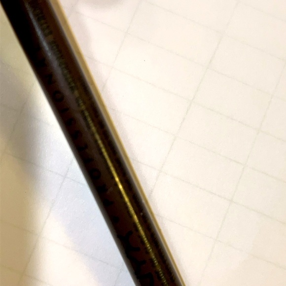 Shiny GEL LINET  , NYX, AVON,,AND MORE 
Total 7 new , or swapped FREAT PRUCE - Picture 5 of 7